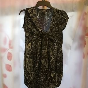 EUC Miss Chievous Women's Top